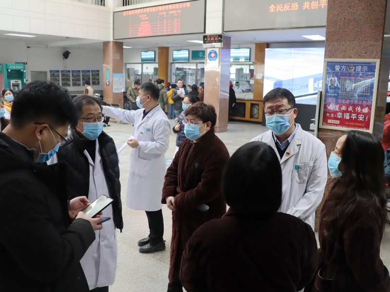 抗击疫情一线持续在行动,抗击新冠肺炎疫情防控一线