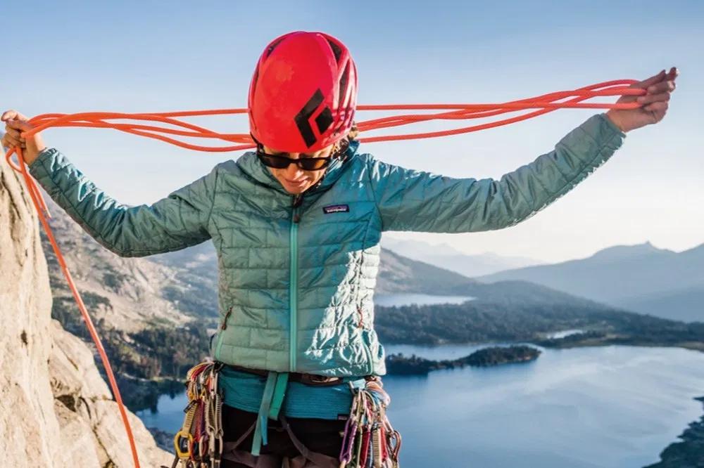 patagonia巴塔哥尼亚白色夹克,巴塔哥尼亚金标棉服