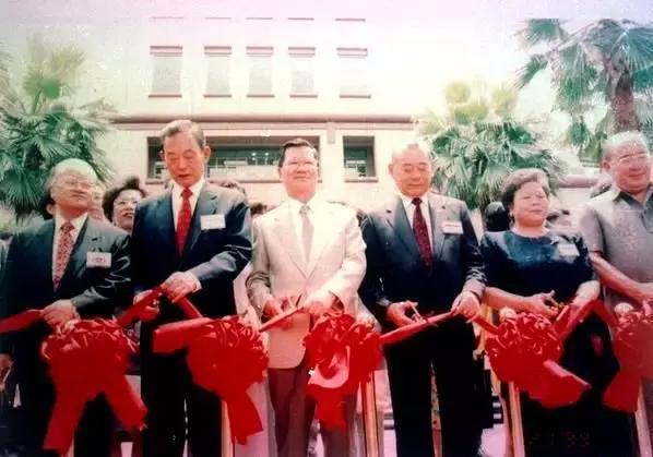 祖籍石狮,卖大米起家建筑业千亿“土地公”,宏泰人寿要打包出售