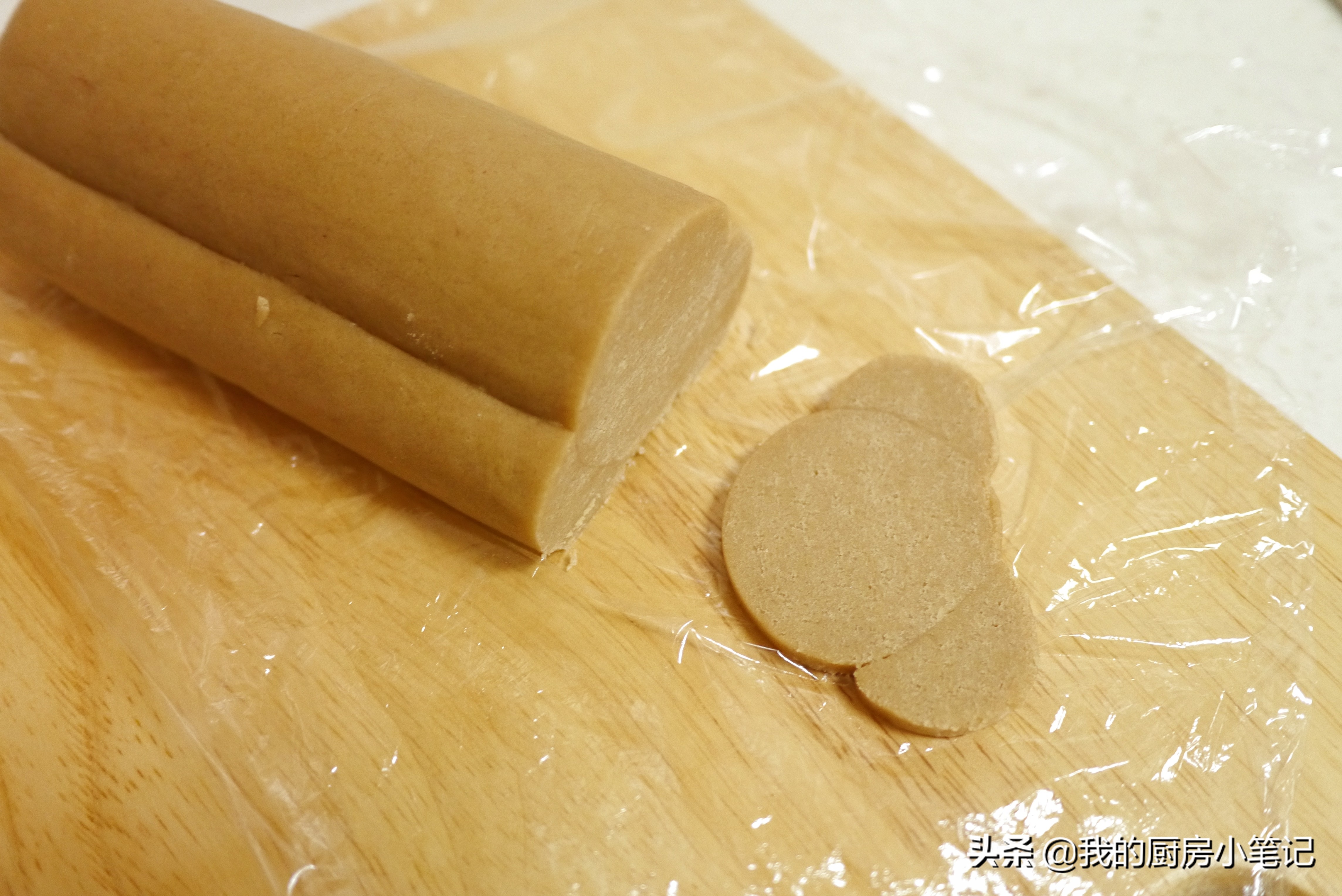 自制超萌卡通饼干，充满童趣的手工小熊饼干，小朋友见了爱不释手