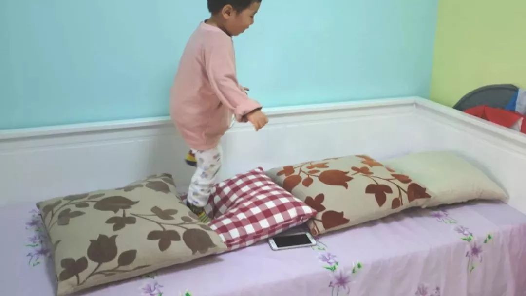 适合在家玩的亲子游戏12岁以上,11个适合宅家带娃的亲子游戏