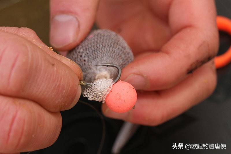 老外钓鱼打窝,老外打窝钓鱼视频大全