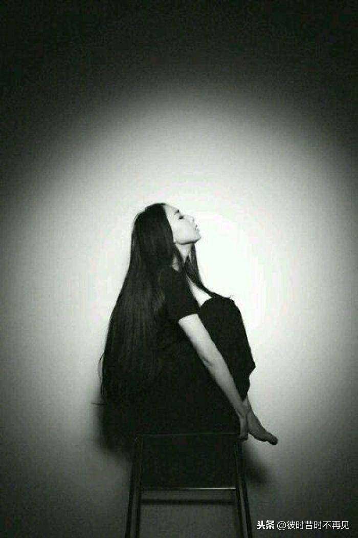 18岁女子嫁给亿万富翁,18岁少女嫁给了70岁富豪