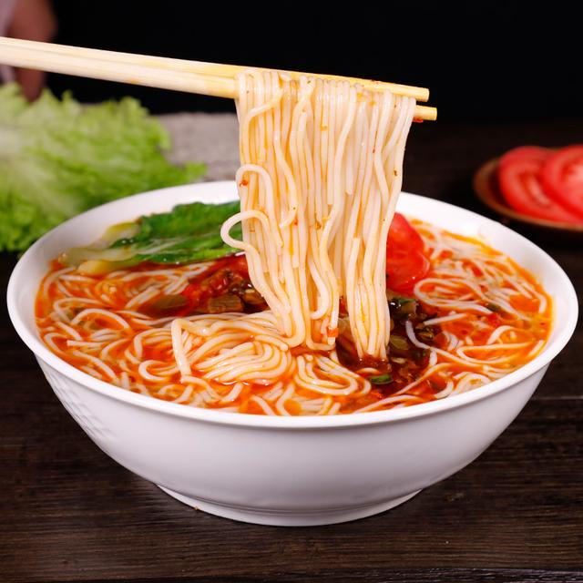 第一次吃云南蒙自过桥米线,云南蒙自过桥米线