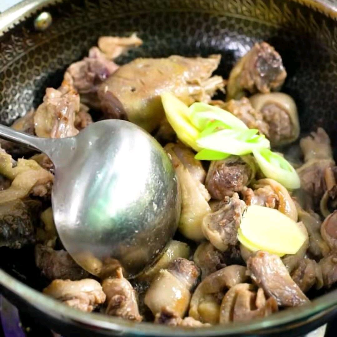 川菜特色鸭,川菜啤酒仔姜鸭