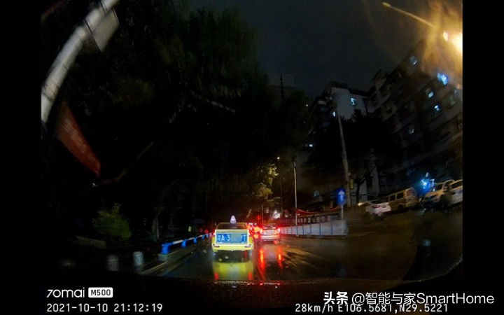 70迈行车记录仪m500对比a800,70迈行车记录仪m500测评循环录像