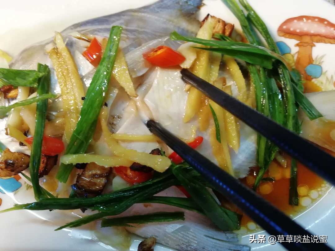 清蒸银鲳鱼各种做法,清蒸鲳鱼的最佳吃法