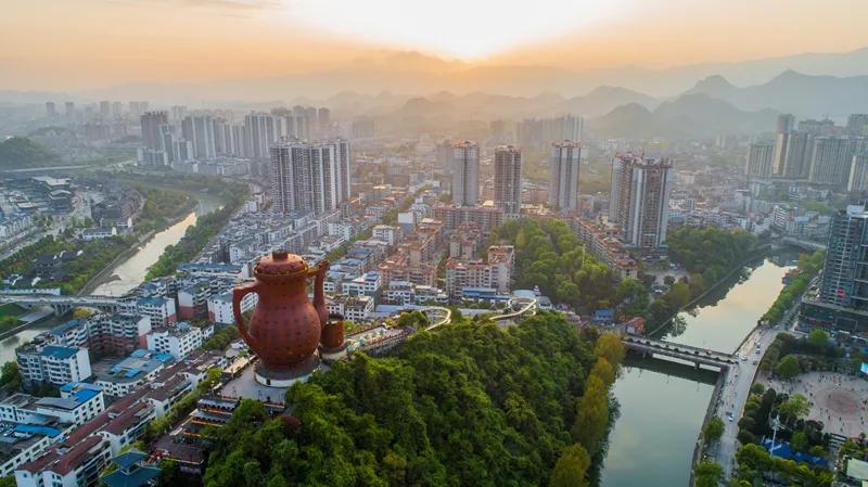 乡村旅游脱贫致富视频,贵州66个贫困县全部脱贫