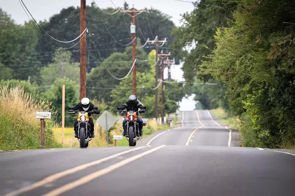 哈雷儿童电动摩托车,哈雷第一辆现代感摩托车