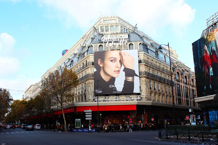 与意大利商人讨价旅游购物欧洲与亚洲国家不同的经营价值观