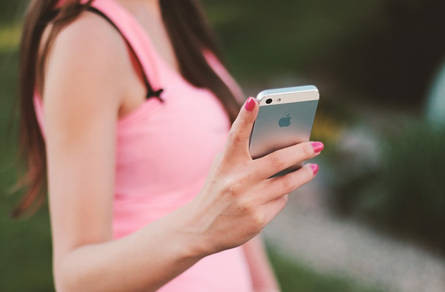 为何苹果1200w像素吊打1亿像素,苹果13为什么还是1200像素