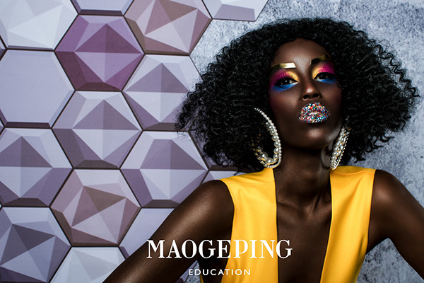 化妆师现在这个行业怎么样,特效化妆师这个职业怎么样有前途