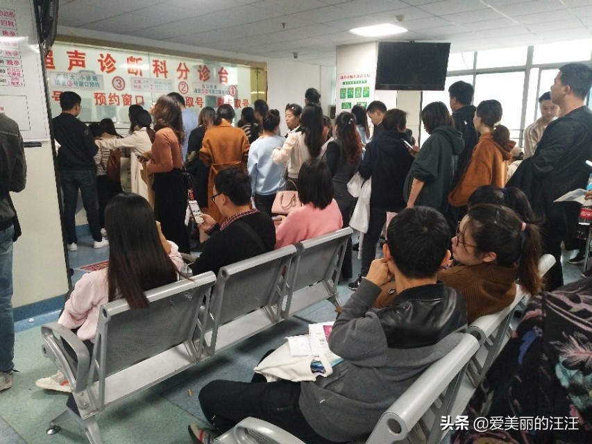 时隔三天再次来到湖北省妇幼保健院，人依然的多，太不容易了！