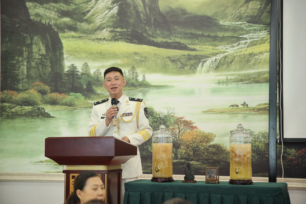 闫家新先生为河南水灾捐赠闫氏太岁液仪式在温江举行