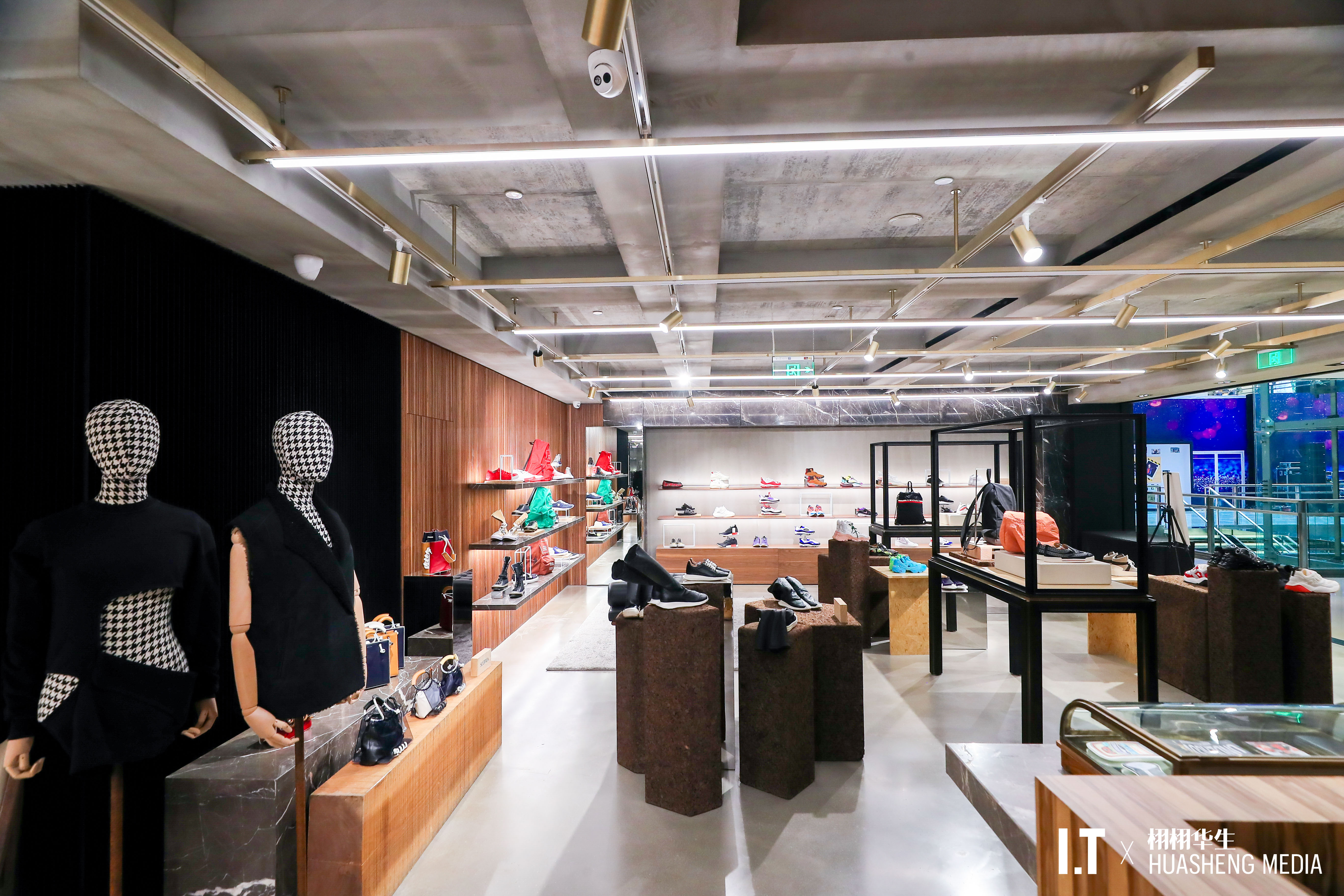 I.T西安中大国际旗舰店盛大开幕！众星云集璀璨古城