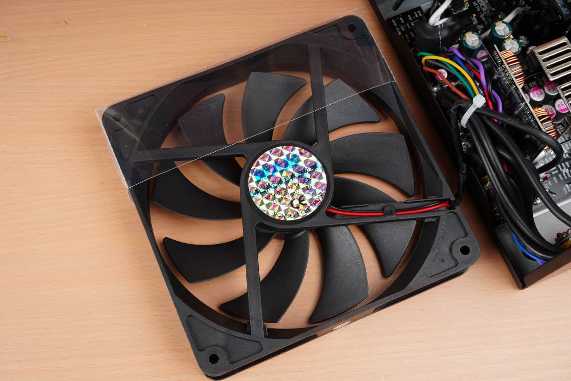 金河田金牌电源靠谱吗,金河田金牌a+电源测评