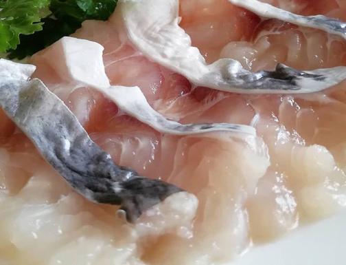 冷的天气都敌不过一顿暖胃的火锅,天气热吃什么麻辣火锅好