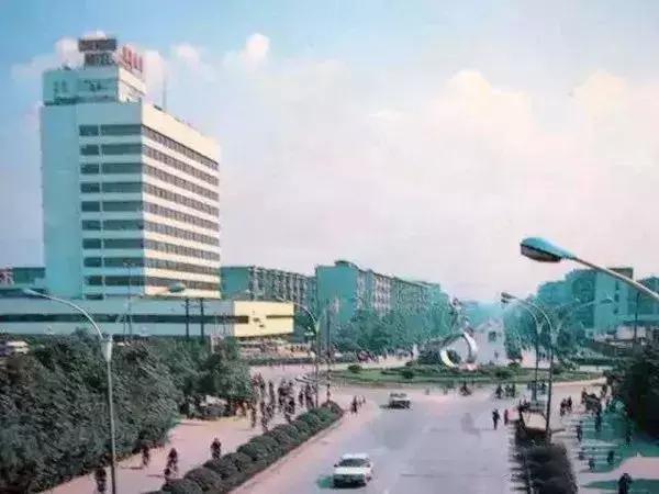 成都的70个第一次（饮食篇）