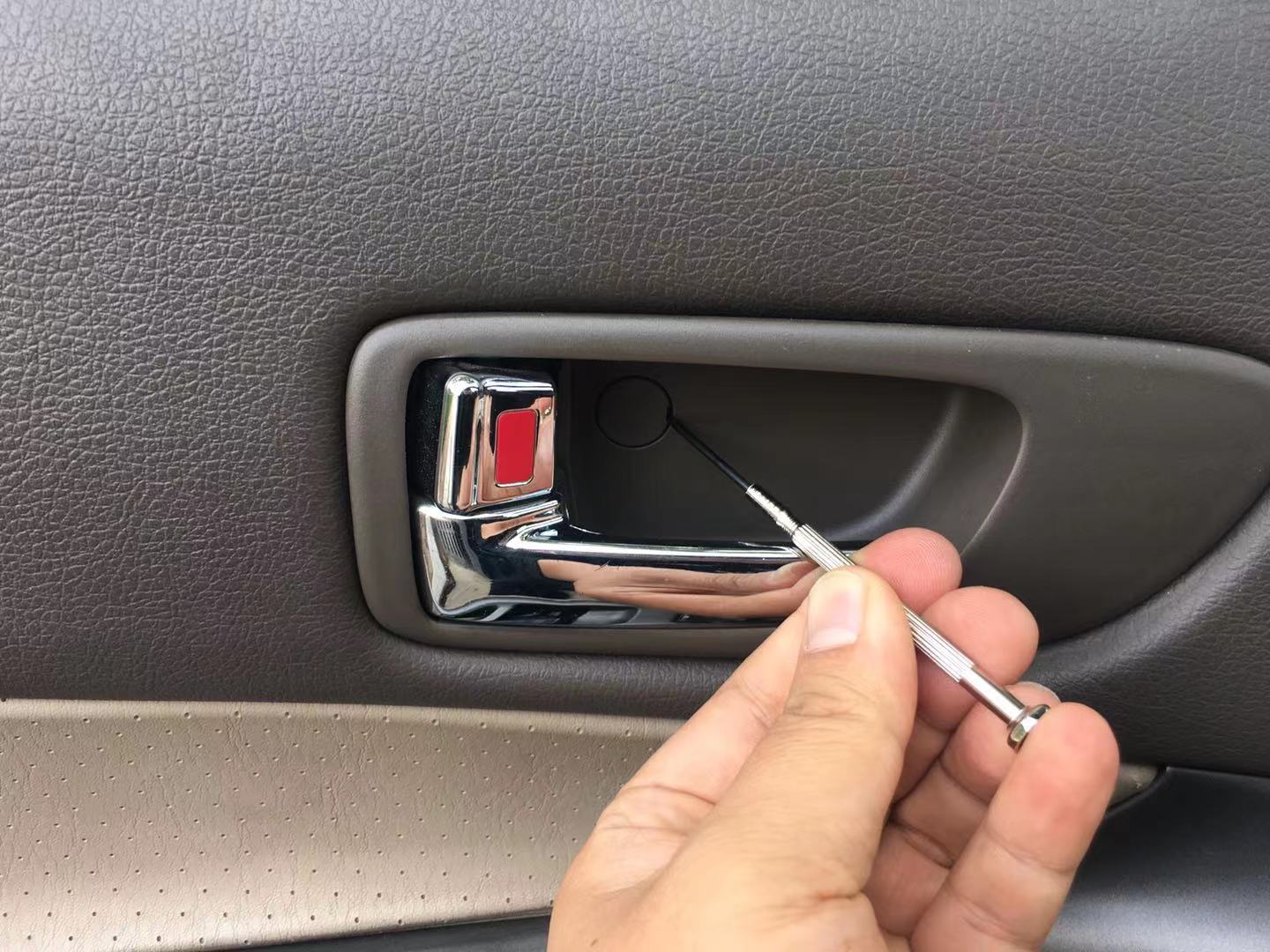 马六车窗升降器更换视频,更换马6升降器齿轮视频