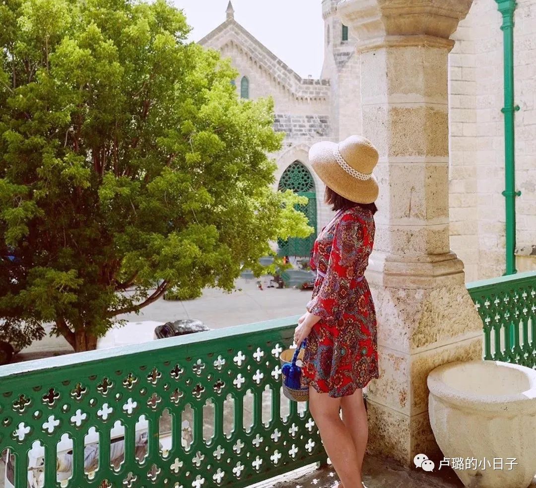 什么款式的防晒帽百搭,防晒帽怎么搭配好看