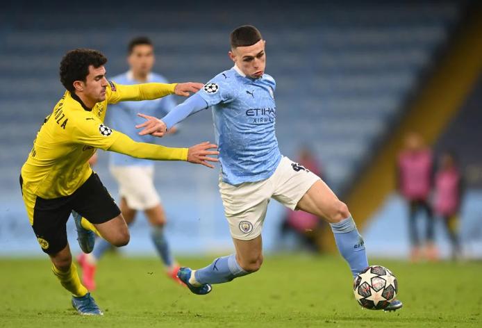 多特罗伊斯欧冠进球,多特领跑曼城小将福登