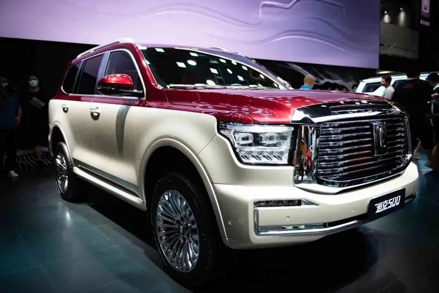 坦克500价格亮相,或卖34万起,油耗18升,配三款版本