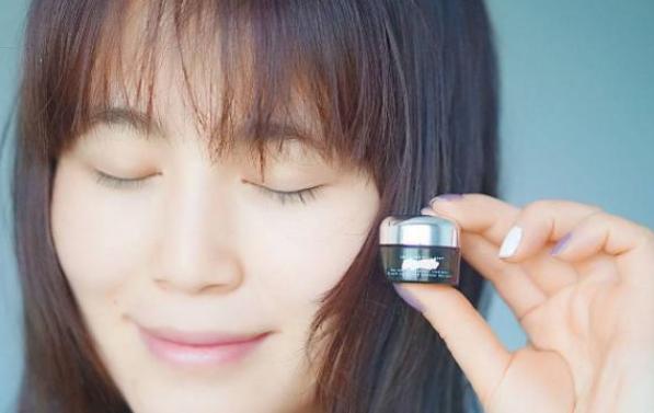 十八岁如何消除法令纹八字纹,45岁有法令纹显老吗但是人挺白的