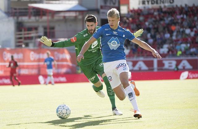 足球和篮球谁是第一大运动,足球为什么比篮球更难进球