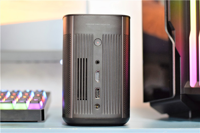 便携投影极米play超悦,极米play超悦版投影感觉有点歪