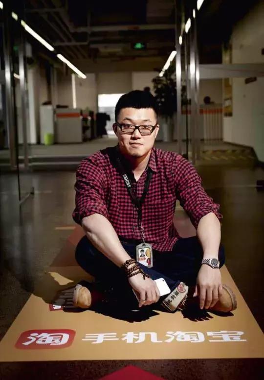 写完马云、张勇、井贤栋……的故事，我们发现了一个阿里20年的秘密