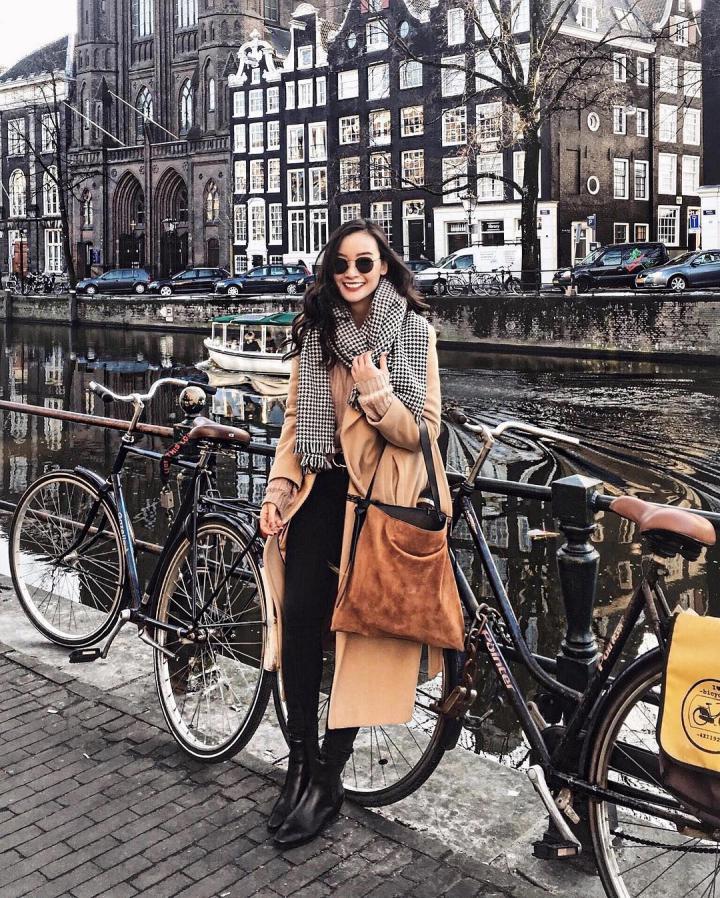 多种系法围巾女款配大衣,搭配大衣超美的一款围巾系法