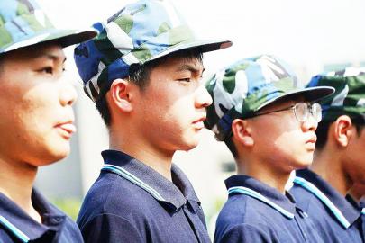 晒伤可以军训免训吗,军训晒伤怎么样才能美白