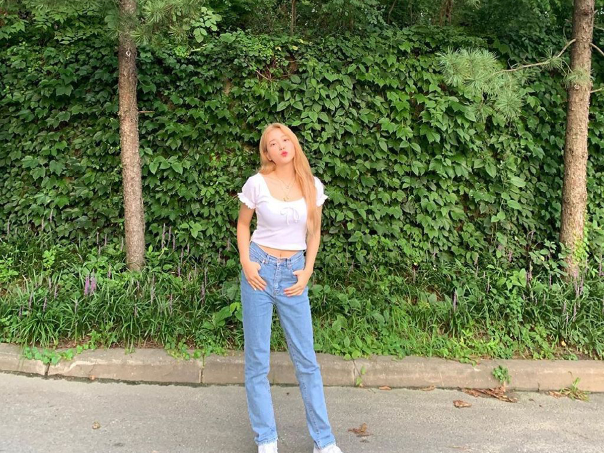 red velvet 单腿牛仔裤 (美得让人惊艳的red velvet女团)