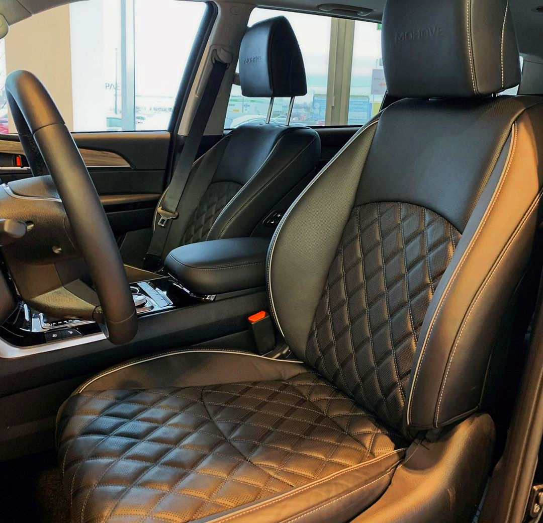 越野性能媲美丰田霸道，新款起亚霸锐实车，搭3.0T+全时四驱