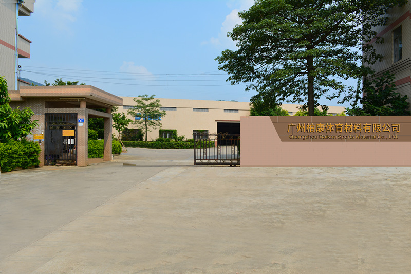 济南塑胶跑道维护,清洗球场塑胶跑道方法