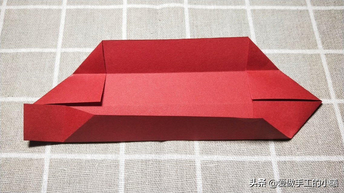 爱心书签用一个正方形纸怎么折,怎样用很小的白纸做一个爱心书签