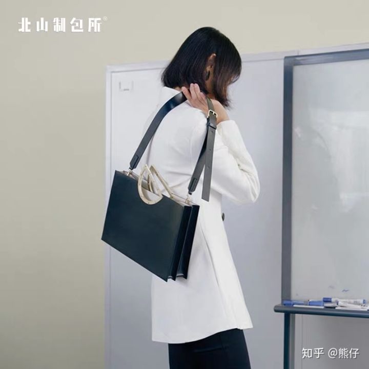 千元包包推荐轻奢20岁,千元小众包包推荐百搭平价