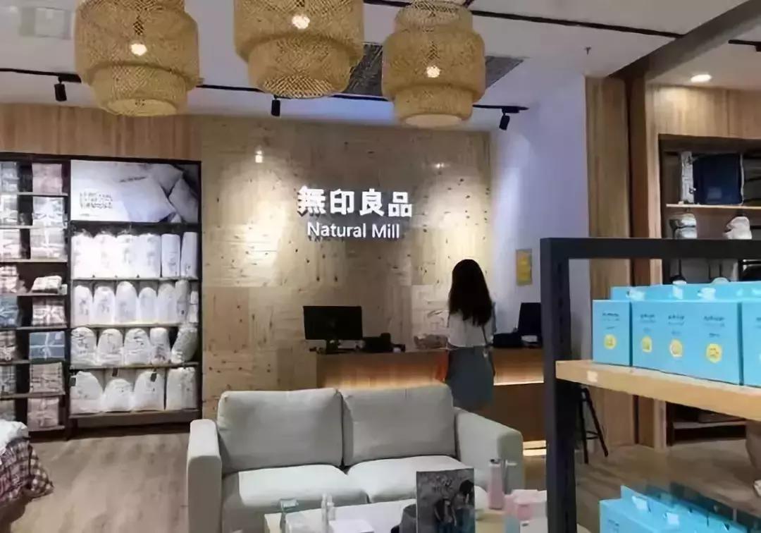 比代购价还低的假货,造假的冒牌国货化妆品