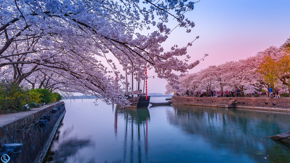 gdp大大落后的城市,南京和南昌gdp对比