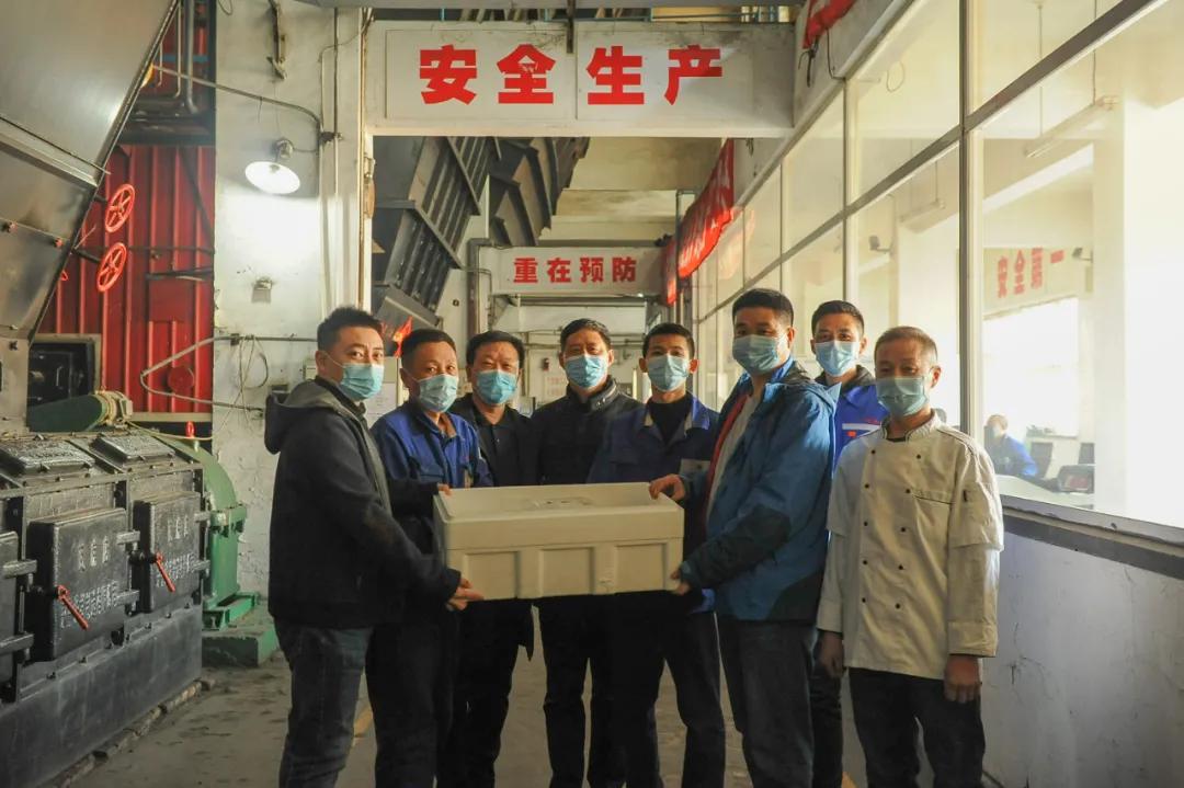 社区总工会慰问春节坚守岗位职工,工会走访慰问公司一线员工