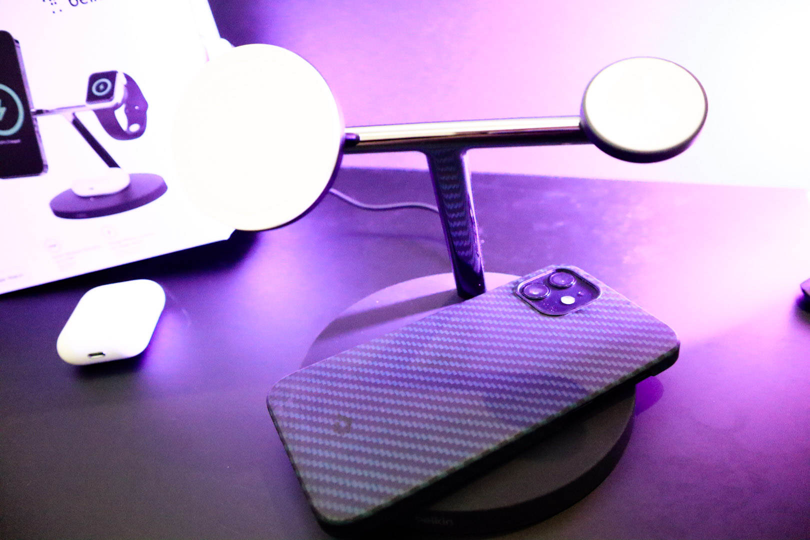 地表最强无线充？且看贝尔金三合一无线充值不值千元