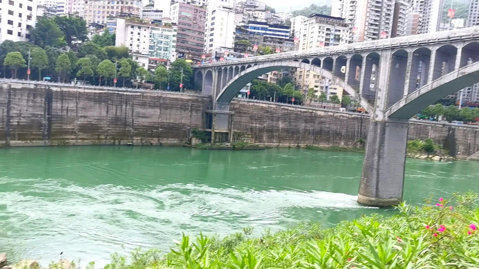 阿依河漂流视频完整版,阿依河漂流实时情况