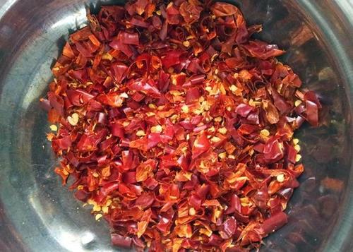 炸辣椒油不能少了这一步,炸辣椒油之前用不用先把辣椒炒熟