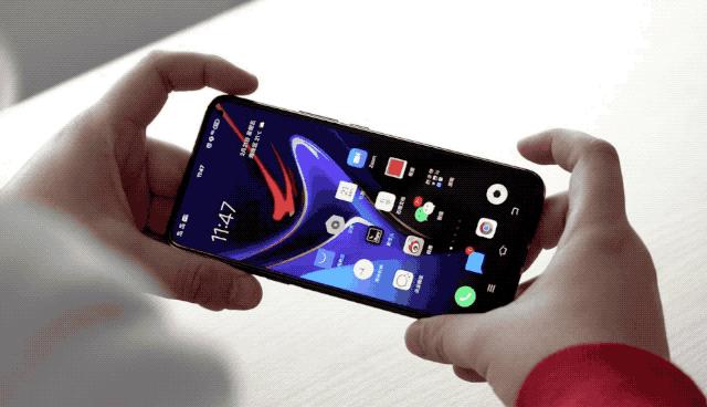 iqoo3全面曝光配置任性问鼎旗舰,iqoo3评测科技美学