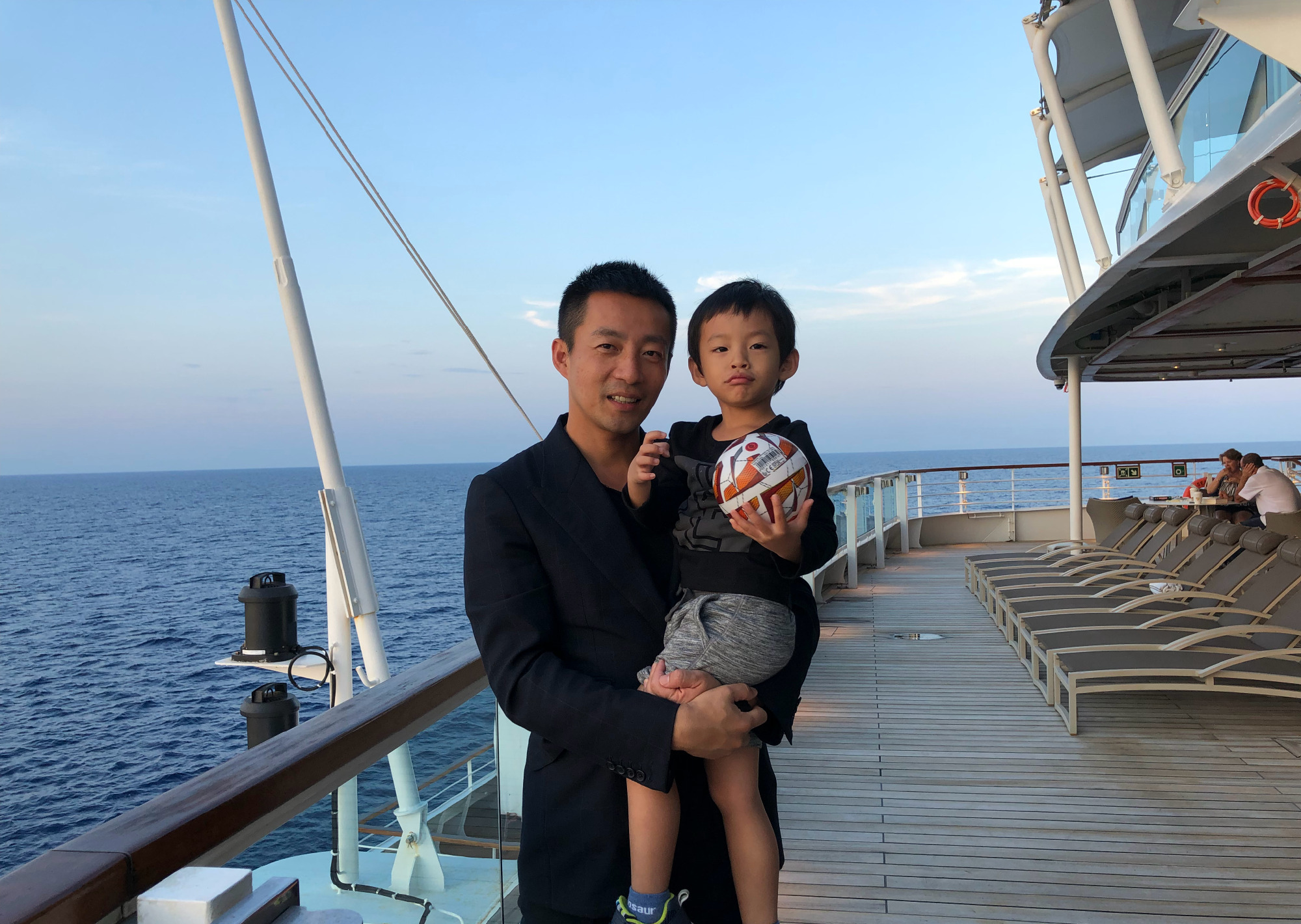 汪小菲女儿奴上热搜,汪小菲女儿奴视频