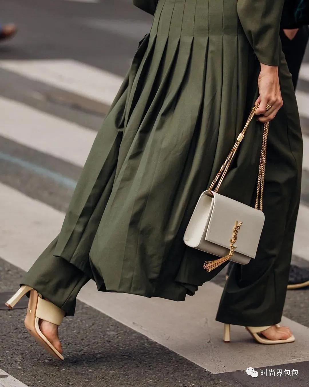 圣罗兰ysl鳄鱼压纹日落链条包,ysl圣罗兰鱼子酱玫红色链条包