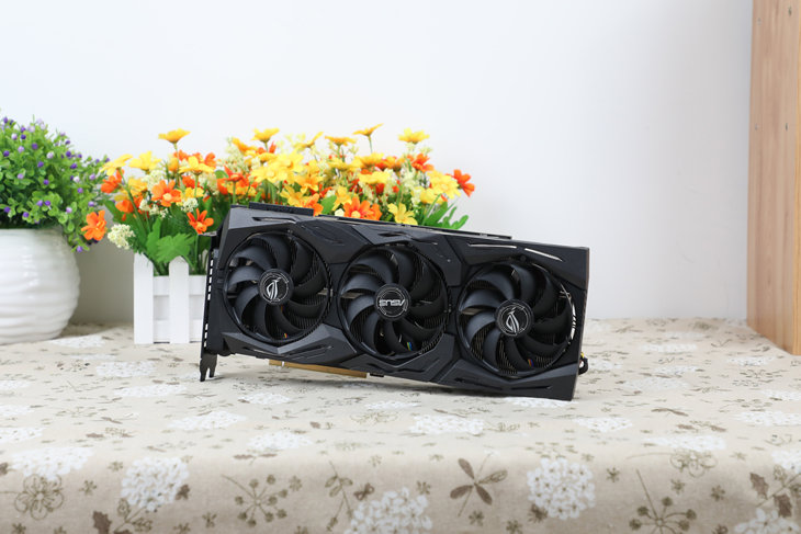 2019年最强小钢炮华硕ROG信仰充值装机方案