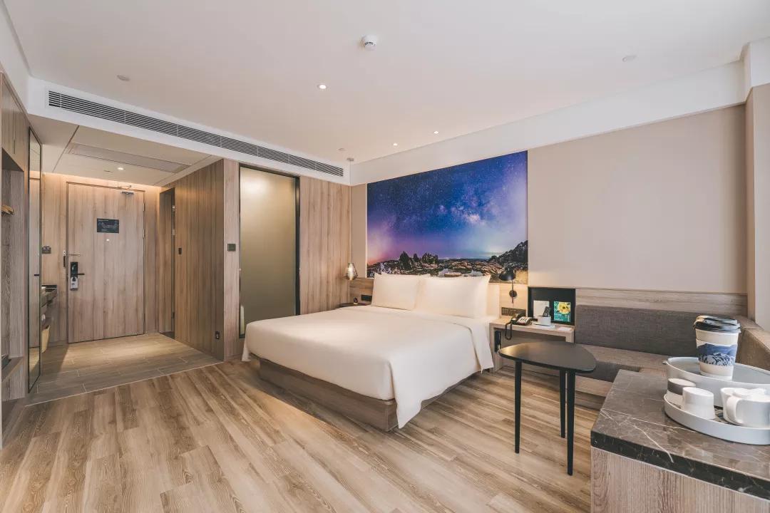 普宁亚朵网红酒店,普宁亚朵酒店团购