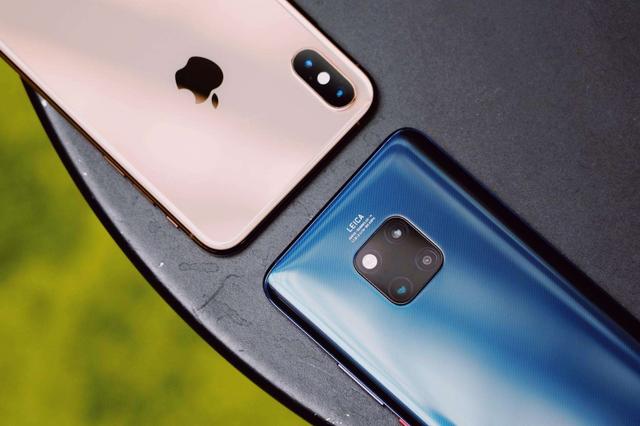 在京东手机官网买手机靠谱吗,京东新手机跟实体店有区别吗