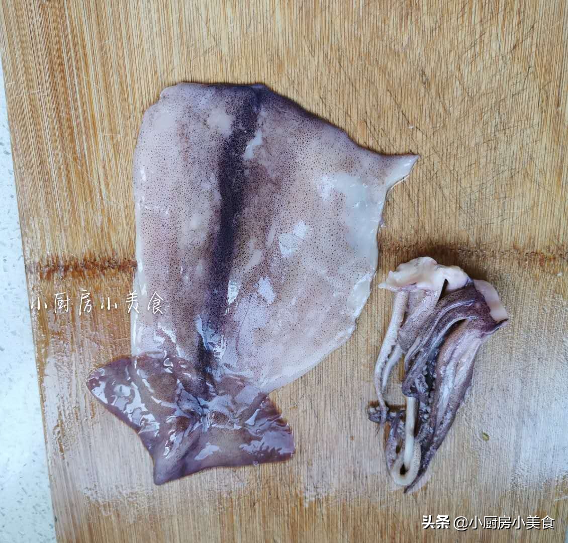 鱿鱼清洗方法教程,鱿鱼的清洗方法怎么去除内脏